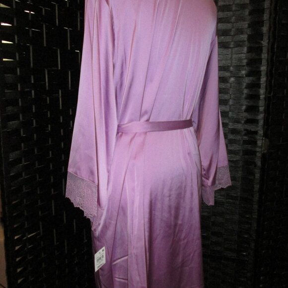 I.N.C. International Concepts Lace-Trim Stretch Satin Robe Fragrant Lilac NWT - Picture 8 of 8